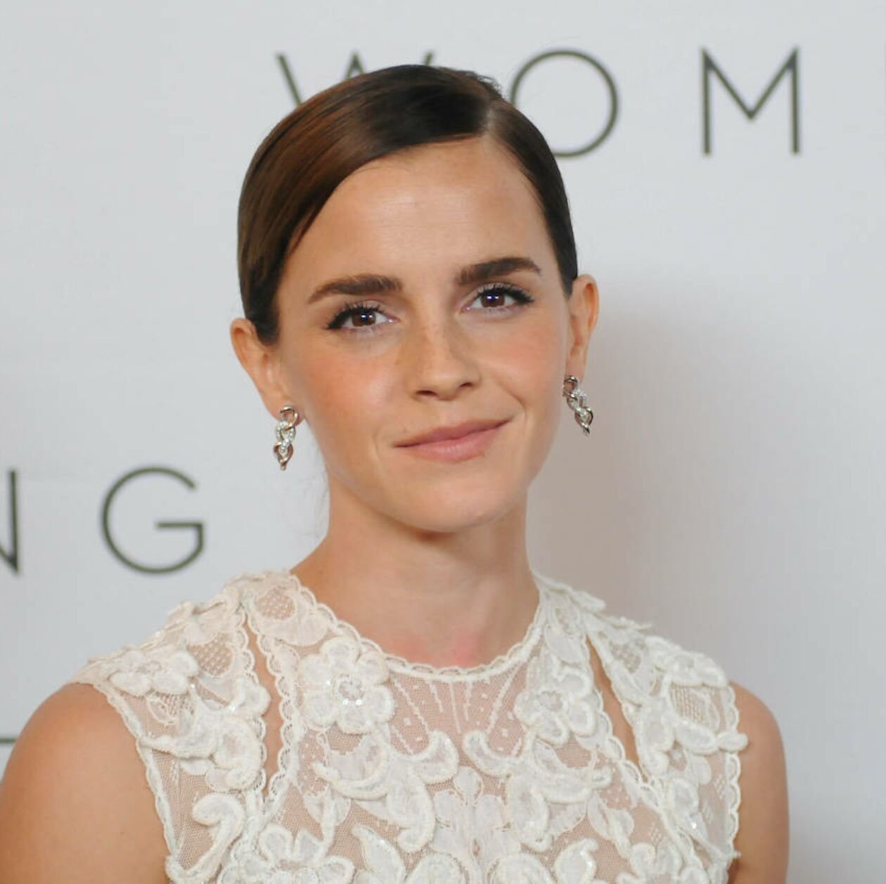 9LQitUtV Stare into Emma's face for a screaming emmagasm - Emma Watson 09.jpg